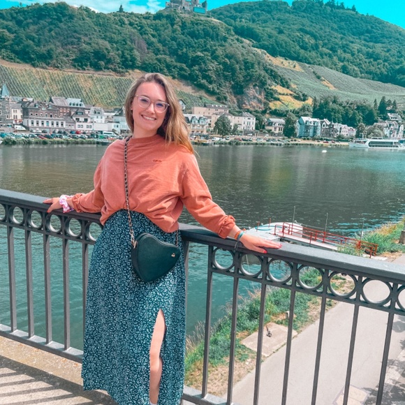 Meet your Posher, Sarah - Picture 10 of 11